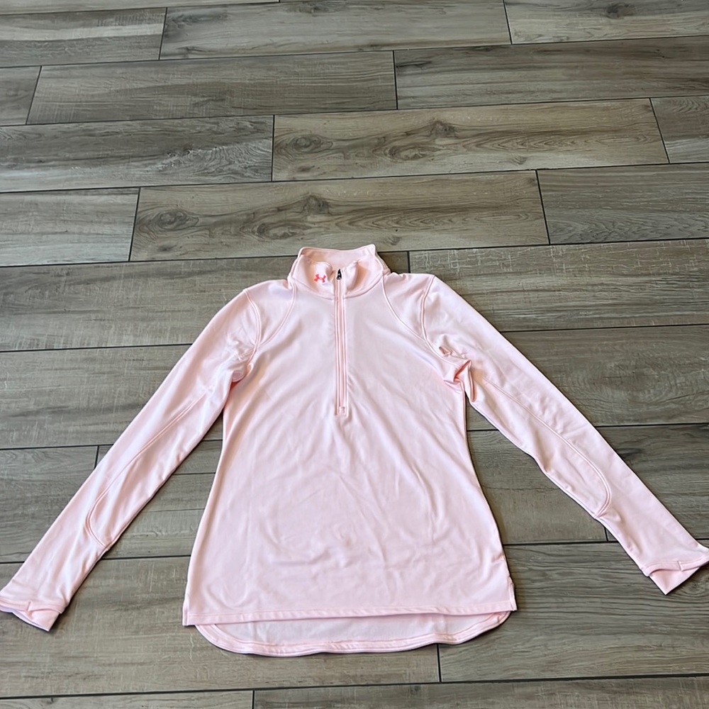 Woman’s Under Armour 1/4 Zip Coldgear